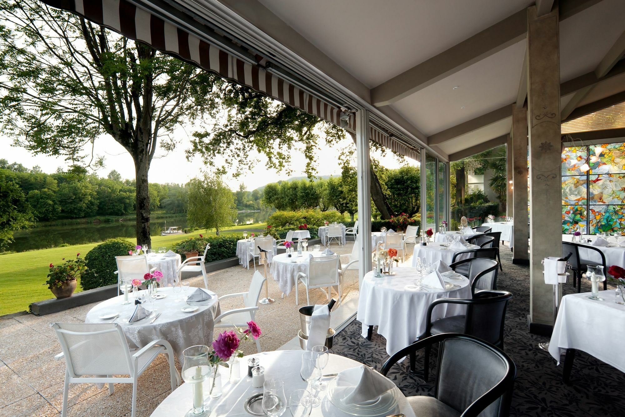 La Reserve Albi Hotel Restaurant Exterior foto